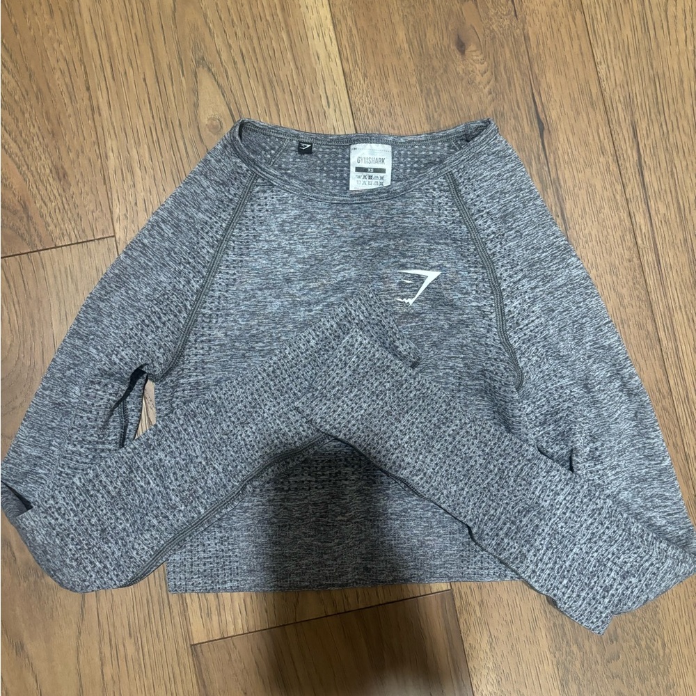 Gym Shark Long Sleeve Top
